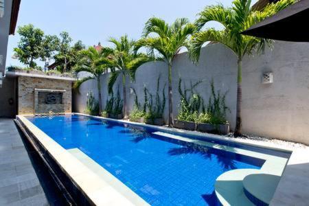 Segara Villas Kuta  Exterior photo